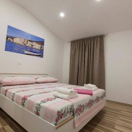 Apartment Dalmatia Kaštela Exterior foto